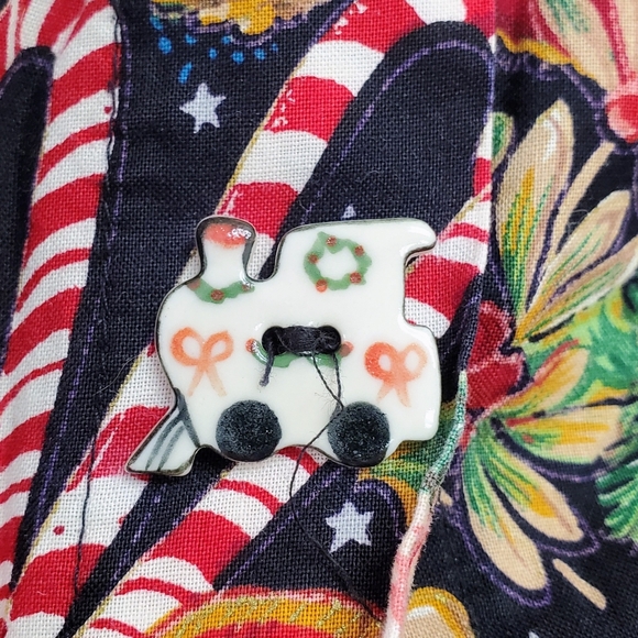 Amazing and Colorful Christmas Dress! - Picture 11 of 14